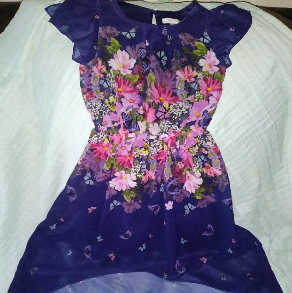 Set of 4 spring dresses!